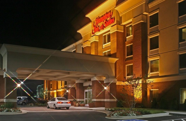 2 Connecting Suites at a Hotel