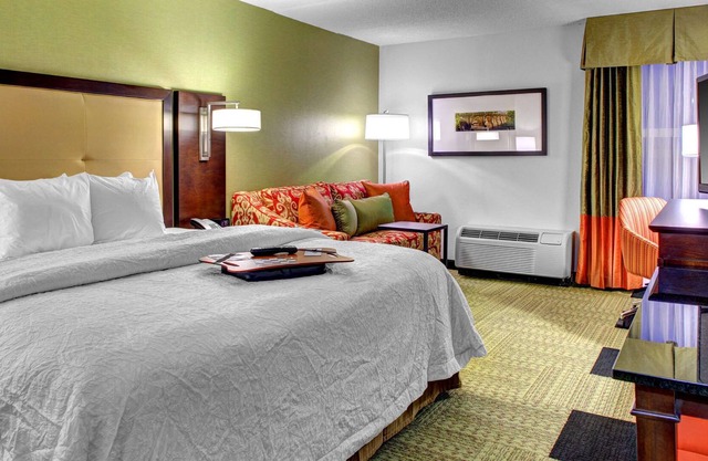 2 Connecting Suites with Two Beds and One Sofabed at a Full Service Hotel by Suiteness