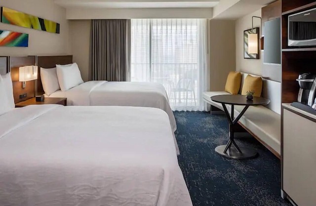 2 Double Beds Room, Hilton Waikiki, Walk to Waikiki Beach, Rooftop Pool