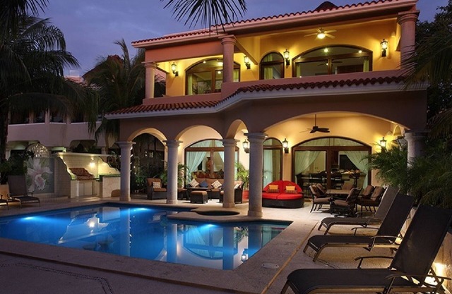 2 fantásticas villas de lujo, 11 habitaciones en campo de golf