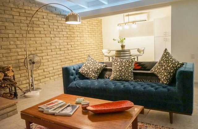 ¡Nuevo! CV Crash Pad B: 2 camas King acogedoras, Wifi, cocina completa y lavadora / secadora.