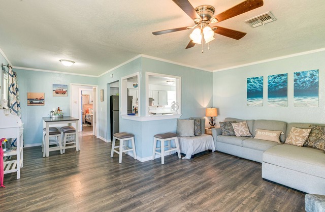 2 Mi to Redfish Bay: Aransas Pass Home w/ Fire Pit