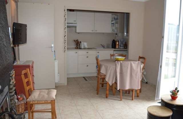Apartamento T2 a pie de pistas con parking y balcón