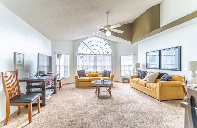 Updated Royal Palm Bay Resort Condo | Sleeps 8