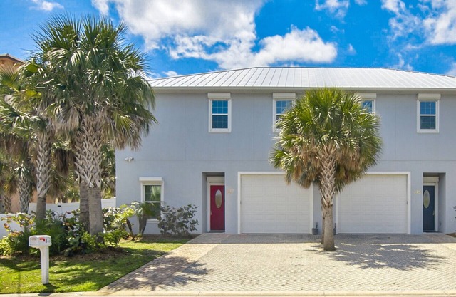 Hermosa casa de Cocoa Beach para 8-12, su propia piscina climatizada