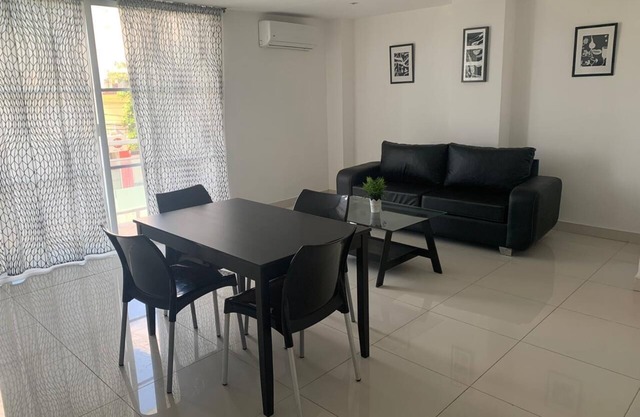 202 Apartamento privado con vista al mar