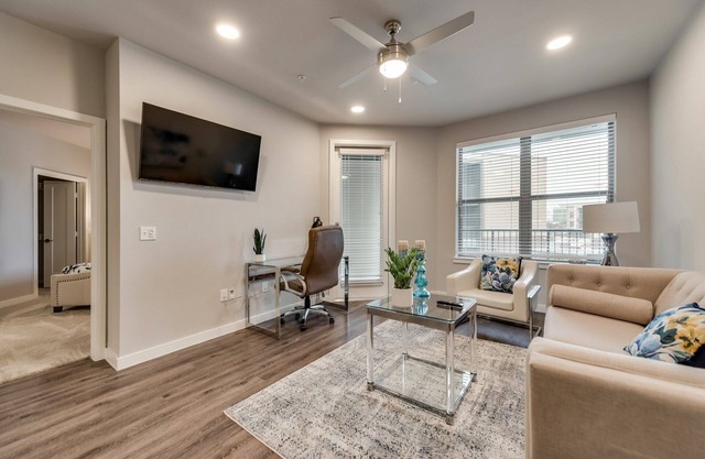 25% OFF Chic 1BD Apt HWY121 McKinney MCK212