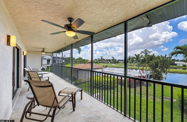 2B/2B EAGLE RIDGE GOLF CLUB CONDO! POOL! NEAR BEACHES!