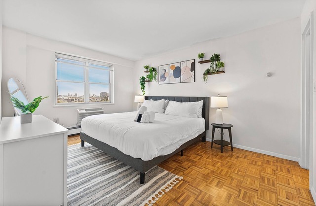 2bd/1.5ba Next to BU 7903