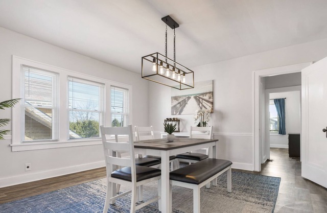 2BR Beach Dreaming Apt in the Heart of Canton