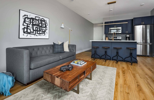 2BR Retreat | Artsy Frankford Escape