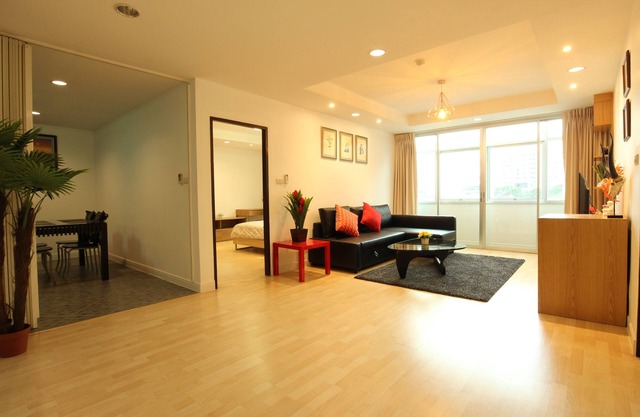 2BR. Amplio, BTS 5 min, familia y grupo