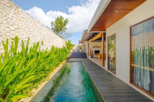 2BR Tropical Spacious Villa, 8 Min Padang2 Beach