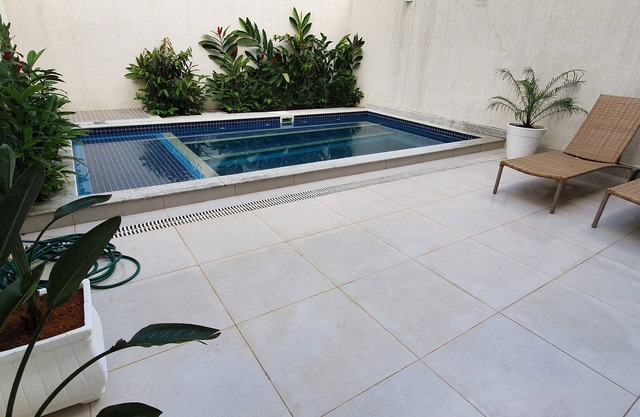 2 Casa en Juquei 4 Suites en condominio Piscina privada 500 m Playa Capacidad 10