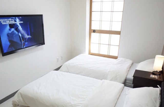 2 K. Estación de Nagoya Tsukasa 15 minutos / Estación de Sasashima en vivo 7 minutos / Estacionamiento con Wi-Fi gratis / Posibilidad para tres personas / Cómodo 2 dormitorios