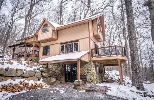 Hansel 'n Gretel: Wood Stove Grill Firepit Dogs OK