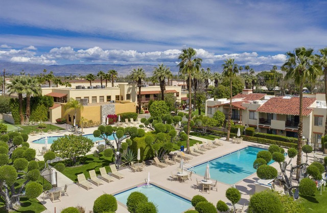 Condominio familiar de 3 Bd a solo minutos del centro de Palm Springs