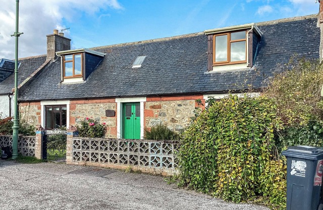 Alojamiento de 3 habitaciones en Jemimaville