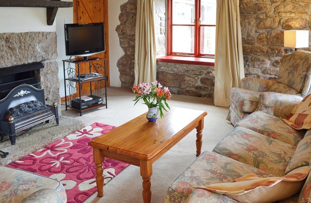 Alojamiento de 3 habitaciones en Trewellard, near Penzance