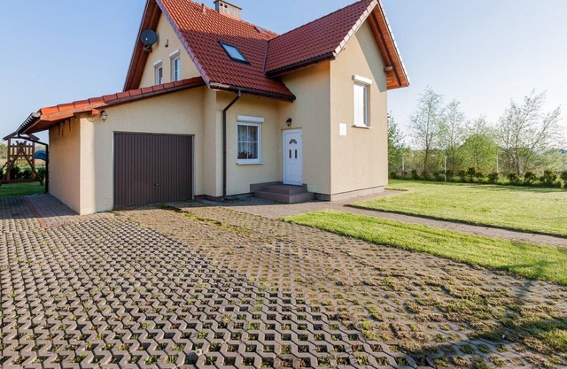 Casa Nemo con 3 habitaciones en Zastan
