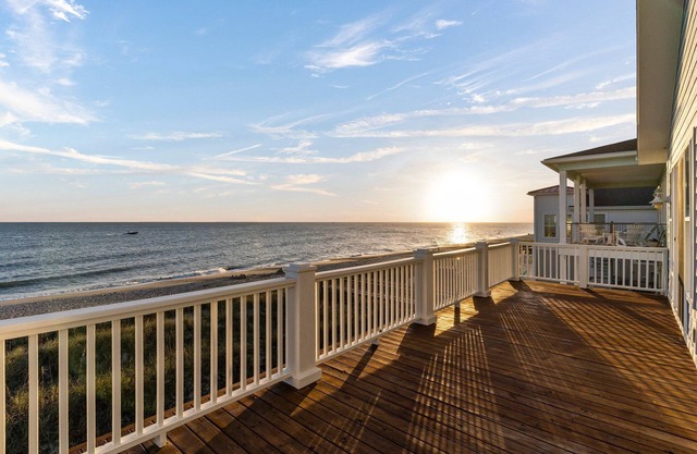 3 Bedroom oceanfront house with amazing views!