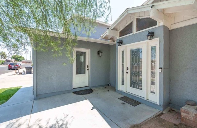 3 Bedroom | Outdoor Dining | Great Location