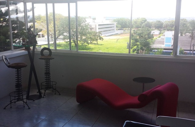 3 HABITACIONES EN FRENTE UNB