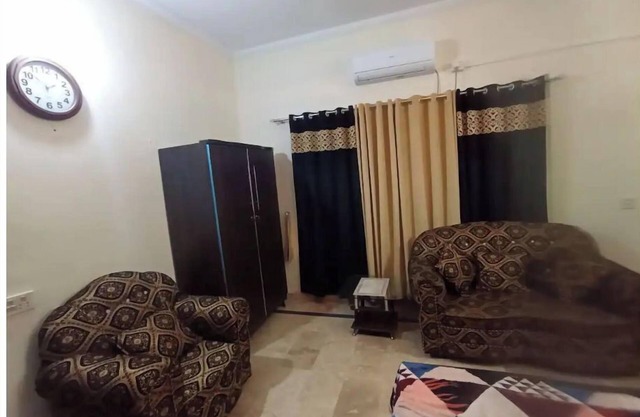 3 Bedrooms Luxury House at Prime Location