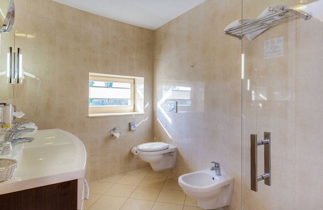 3-bett-zimmer in der Villa Victoria - Seehotel Großräschen