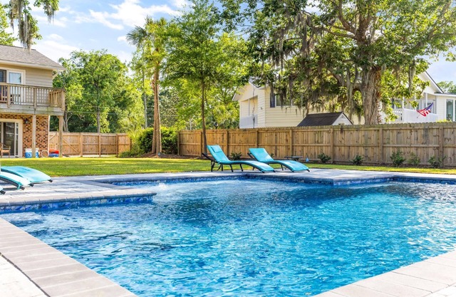 3 Level Home on Waterway w/ Heated Pool & Hot tub
