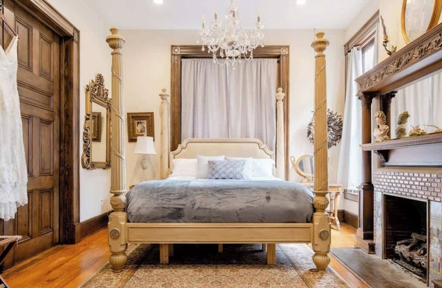 Camine a todas partes desde J. G. Peppard House. 3 camas King y 2 baños
