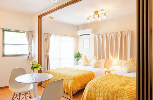 3-minute walk from Shikanbashi Bridge, in the center of Nagasaki City! For couples, girls' night out! Convenient for sightseeing! Rooftop & projector included