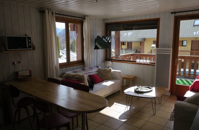 Apartamento de 3 habitaciones de nueva construcción con terraza
