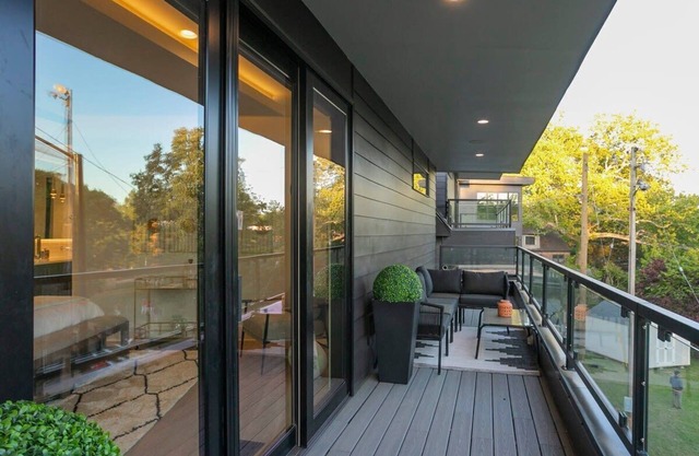 30 Night + Luxurious Green Hills Gem!
