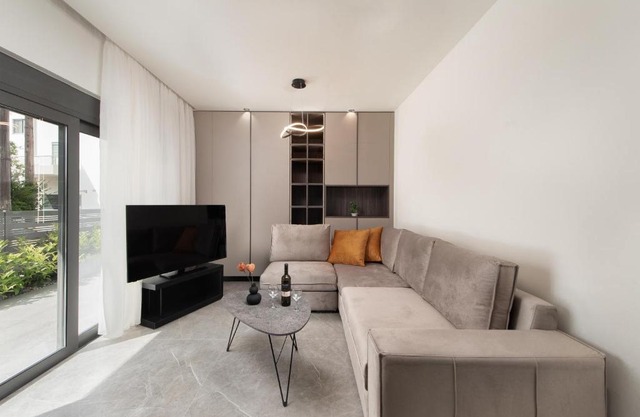 30 Senses Luxury Apartment Insight