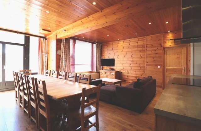 200m del centro estación, Planta baja, tv, local para esquís, 180m², Tignes