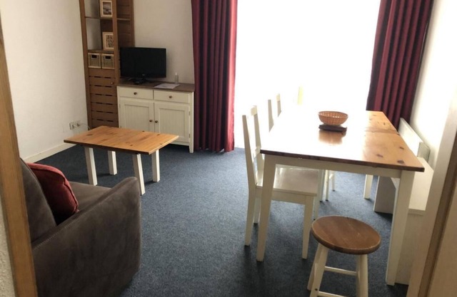80m del centro estación, 3.o piso, vista pistas, balcón, tv, 29m², Gourette