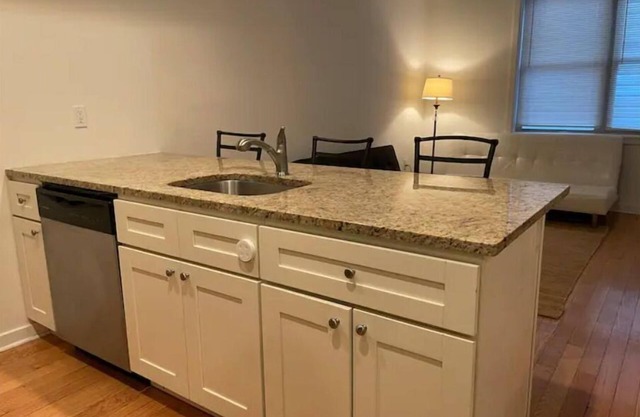 3Bed/3Bath close to Art Museum, Drexel and Penn