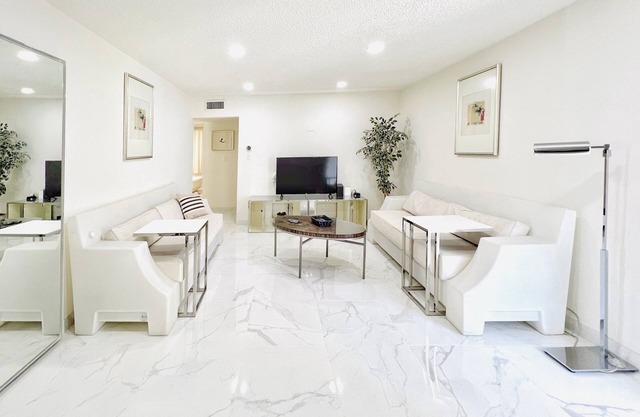 APARTAMENTO 3BDR Las Vegas 3 minutos para eliminar la convención LVCC OFERTA DE VENTA