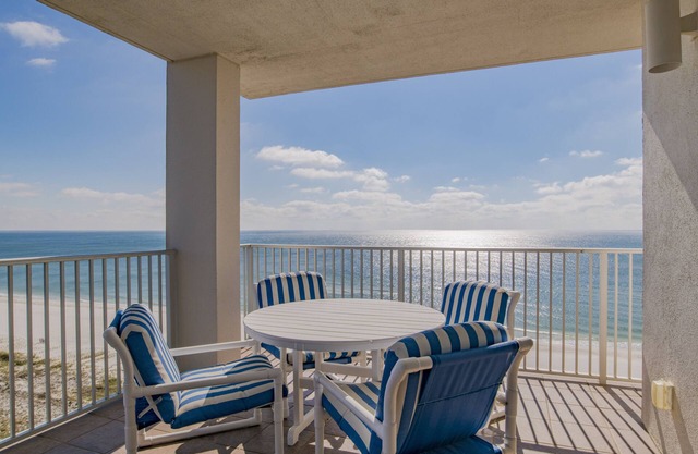 Condominio frente al mar 3BR en la playa! 11 ° piso, Vistas increíbles, ¡Se admiten mascotas!