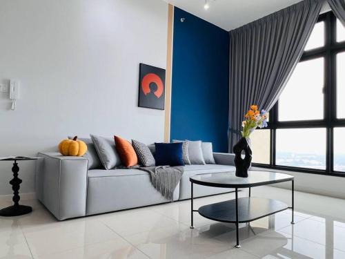 3BR-Sora-Paradigm Residence by Guesthouse-8-9Pax