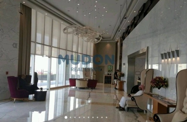 A 3 km del centro comercial Dubai y Burj Khalifa. Apartamento de lujo ideal para una estancia familiar.