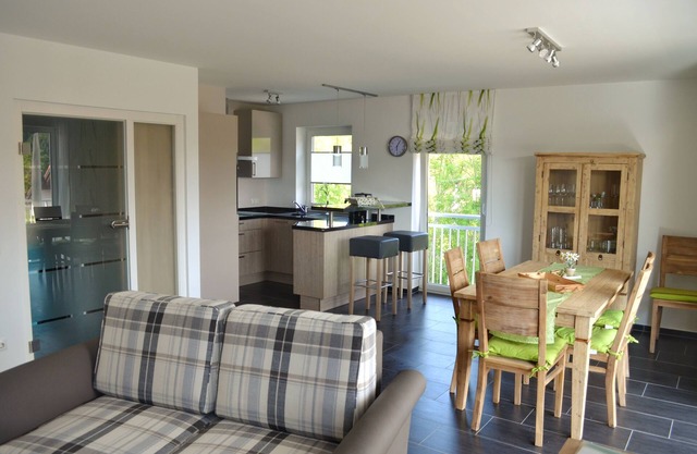 Apartamento 4 **** EdelWeiß, 3 habitaciones, parking subterráneo, ascensor, WiFi, Oberstaufen Plus