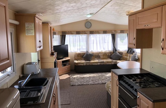 4 bedroom 10 berth caravan tattershal lakes
