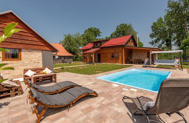 Bonita casa de 4 dormitorios en Gospic