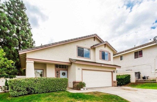 4 Bedroom Single family L-(458298) by Houzlet