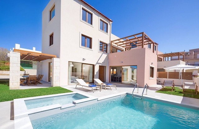 Villa Theasis de 4 dormitorios