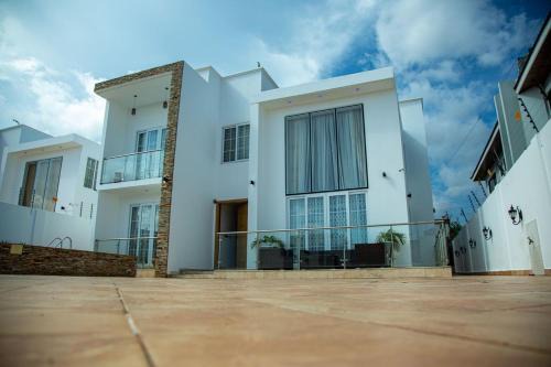 4 bedrooms house at East Legon