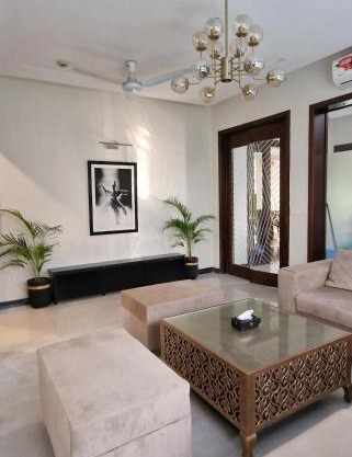 4 BR Luxury & Modern Full Home in DHA Phase 6