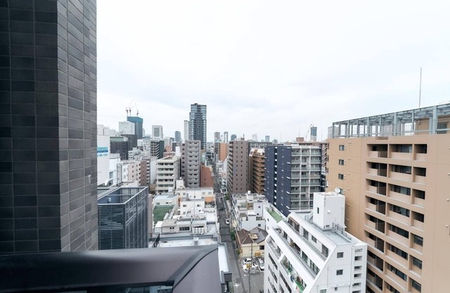4 consecutive nights plan 5 minutes walk from / Osaka Ōsaka